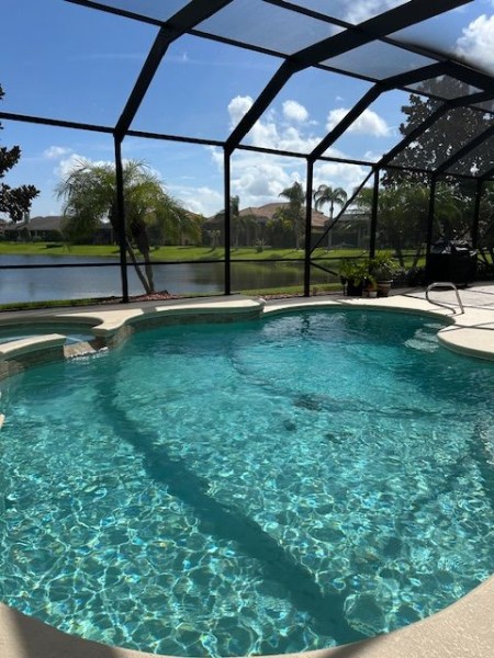 Pool Service in Cocoa Beach, FL (1)